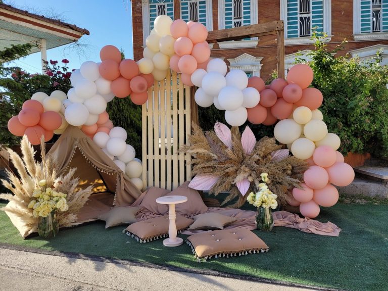 بادکنک آرایی سالگرد ازدواج